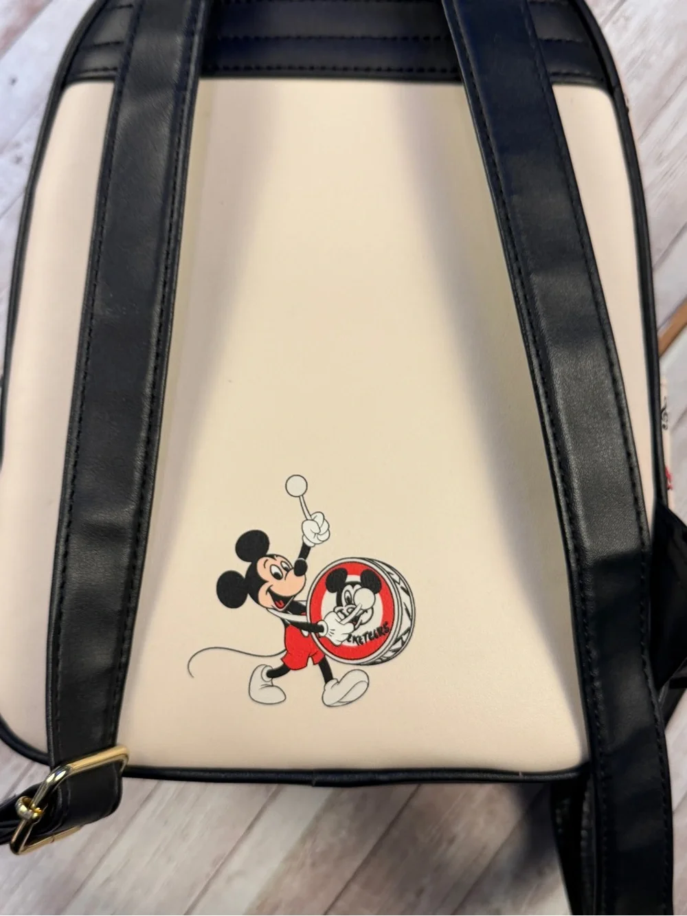 New Loungefly Mickey Mouse Club Mini Backpack - Cream & Red - Picture 7 of 11